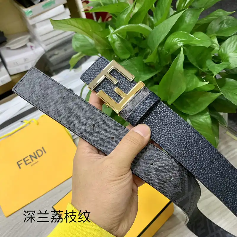 F**di belts 2204xa0252
