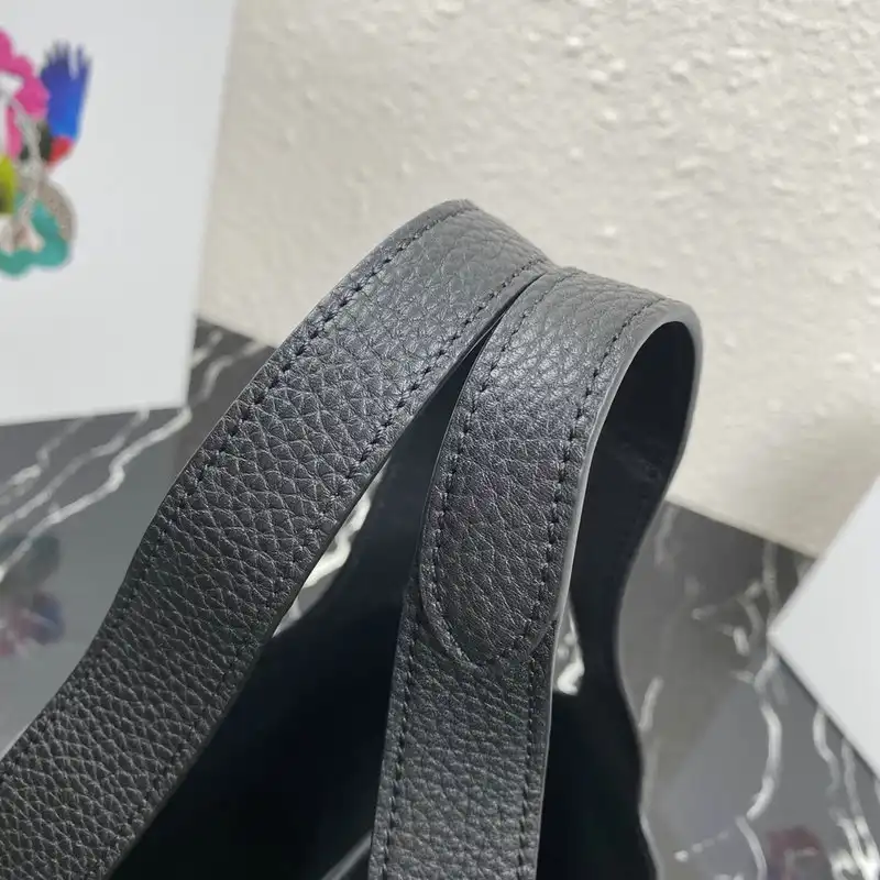 Pra*a bag 2204ya0050