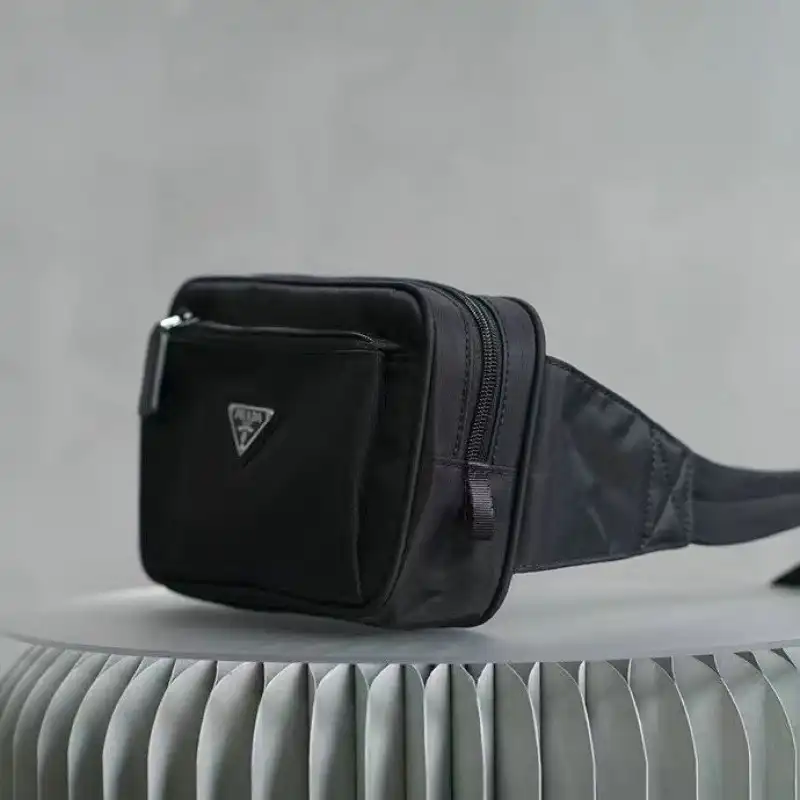 Pra*a bag 2204yz0048