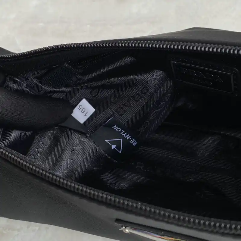 Pra*a bag 2204yz0049