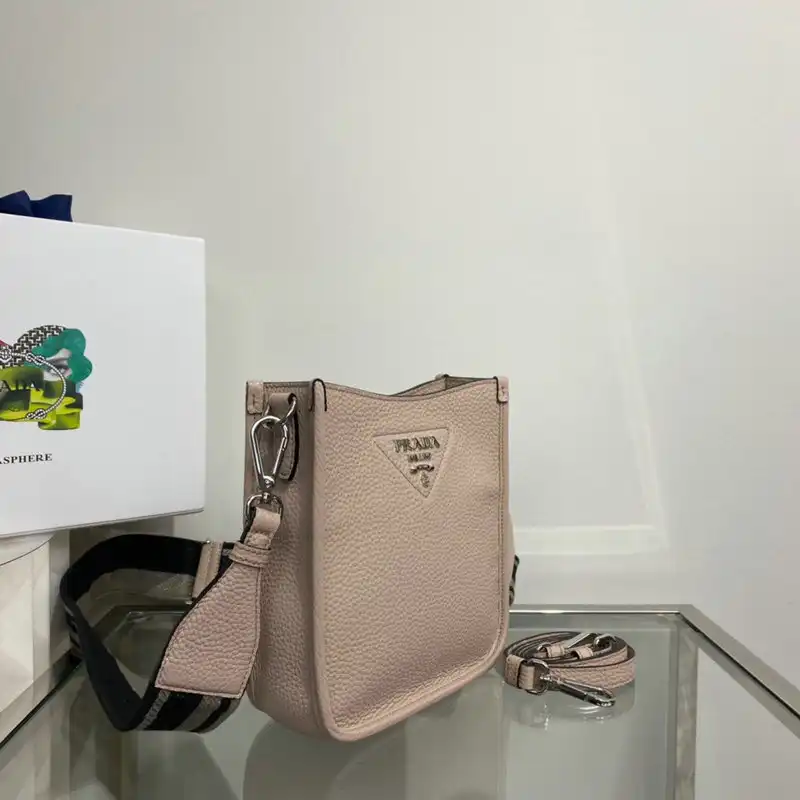 Pra*a bag 2205ya0048