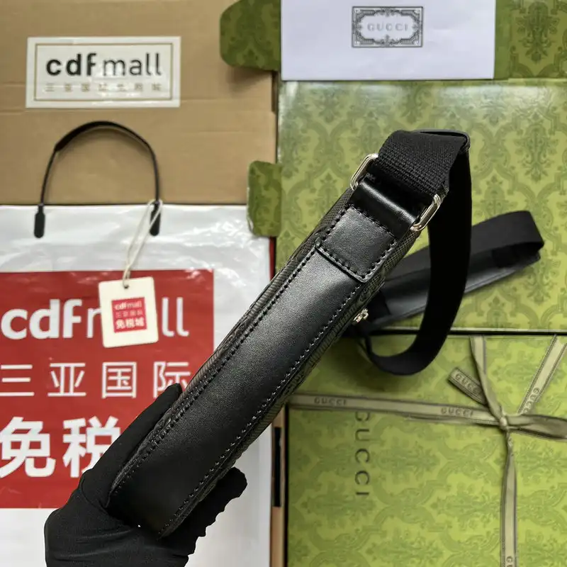 G*u*i bag 2208ya0002