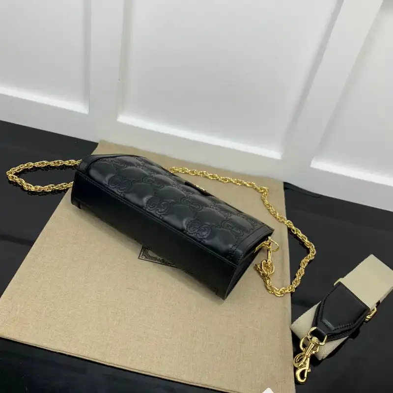 G*u*i bag 2208ya0026