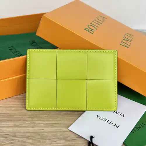 bo*te*ga Ve*ne*ta bag 2209sf0017