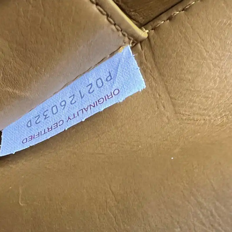 bo*te*ga Ve*ne*ta bag 2209sf0019