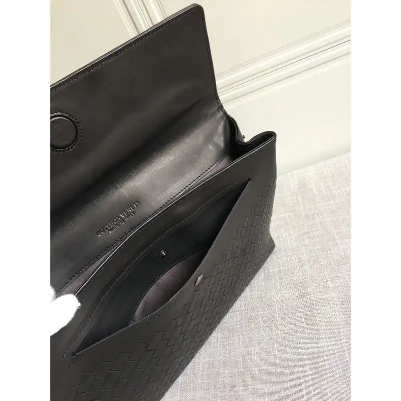 bo*te*ga Ve*ne*ta bag 2209sf0073