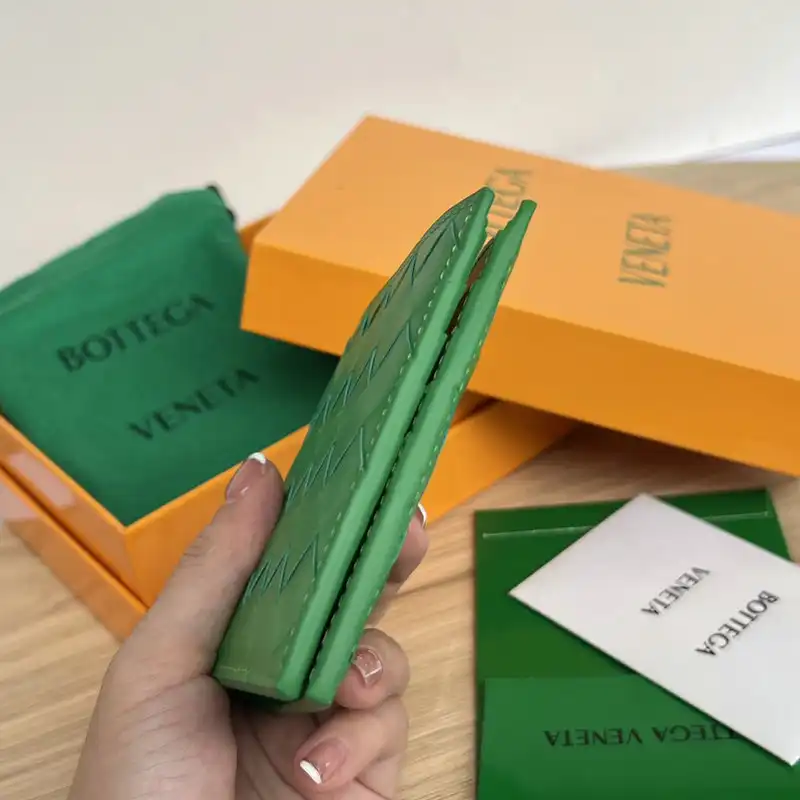 bo*te*ga Ve*ne*ta bag 2209sf0098