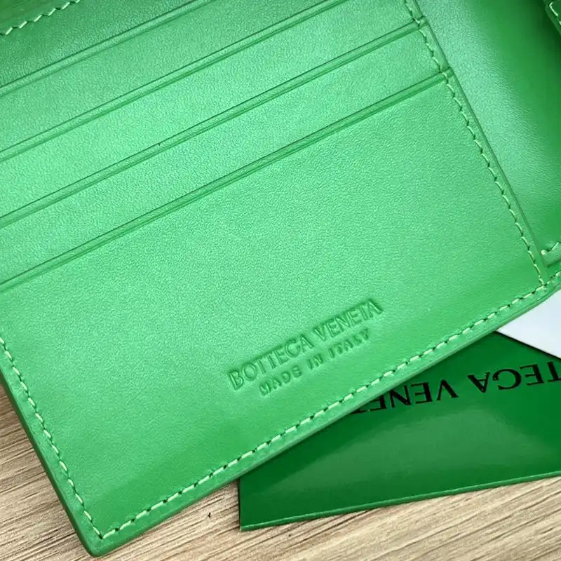 bo*te*ga Ve*ne*ta bag 2209sf0098