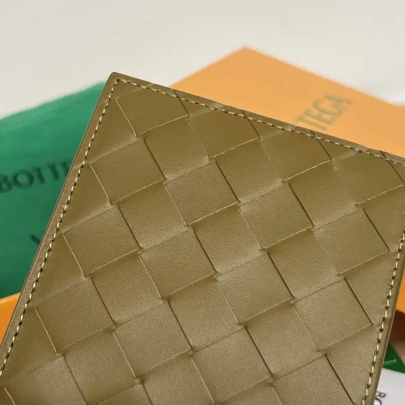 bo*te*ga Ve*ne*ta bag 2209sf0099