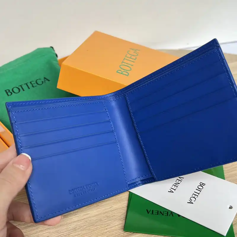 bo*te*ga Ve*ne*ta bag 2209sf0100