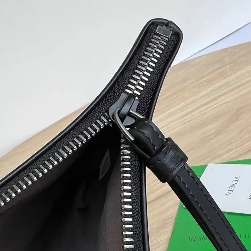 bo*te*ga Ve*ne*ta bag 2209sf0130