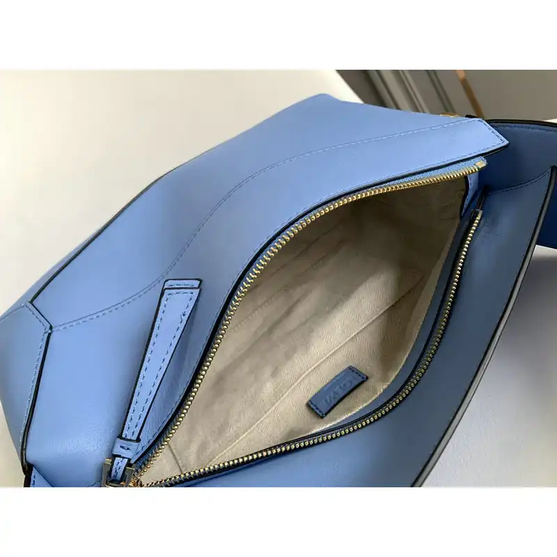 L0ew* bag 2209sw0006