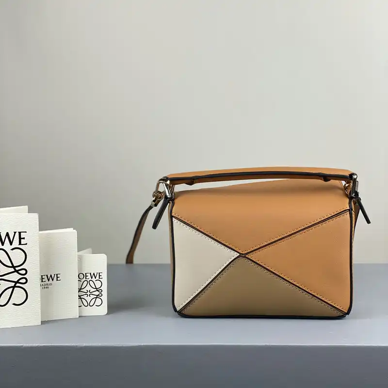 L0ew* bag 2209sw0018