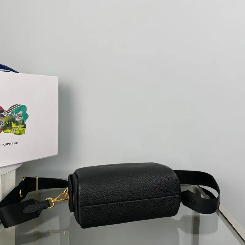 Pra*a bag 2209yz0020