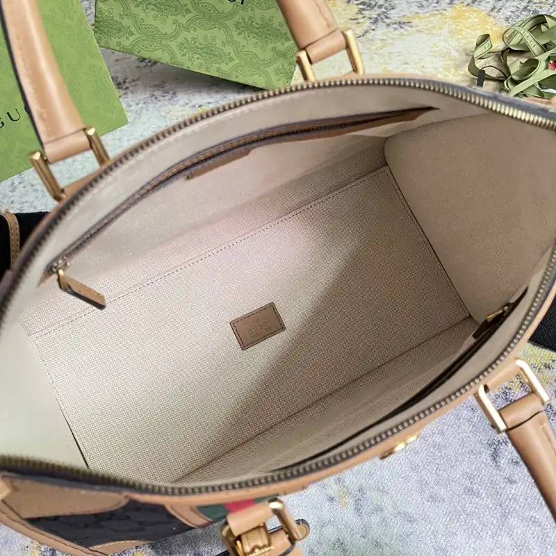 G*u*i bag 2211dj0002