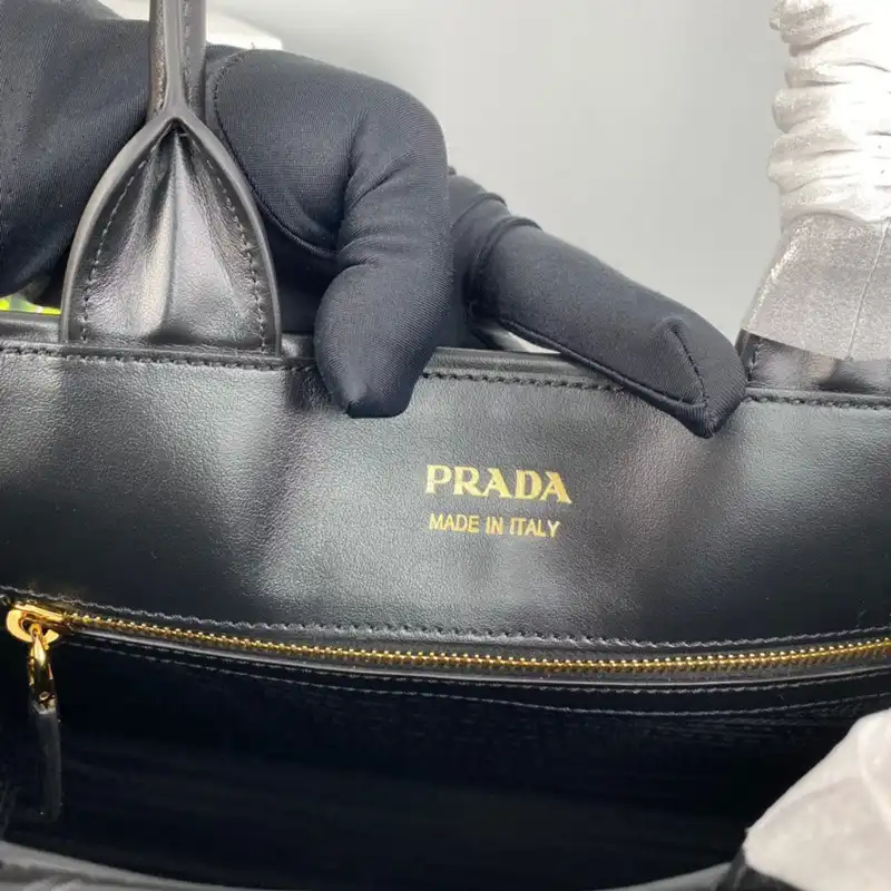 Pra*a bag 2212ya0030