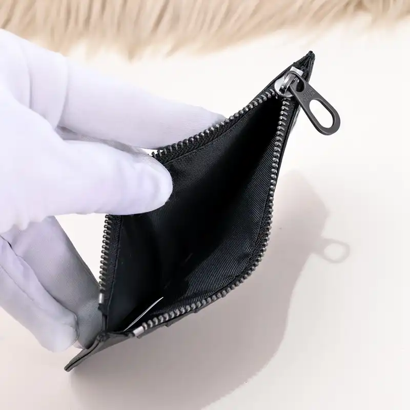 bo*te*ga Ve*ne*ta bag 2212yz0058