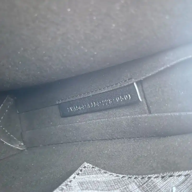 F**di bag 2301ya0045