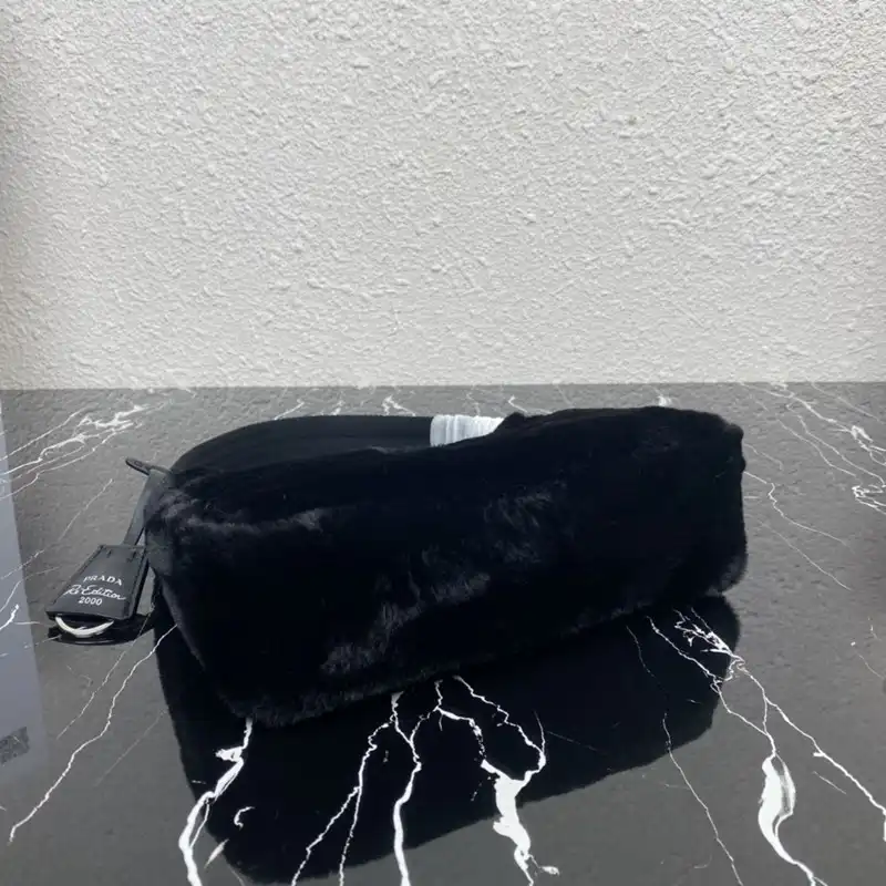 Pra*a bag 2301yz0013