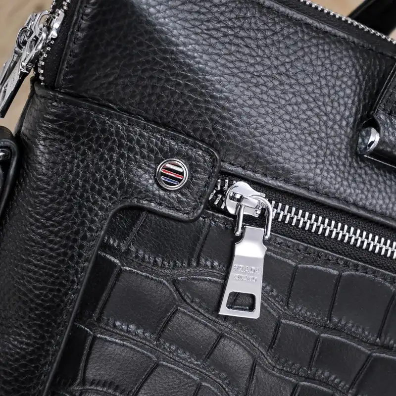 Pra*a bag 2301yz0029