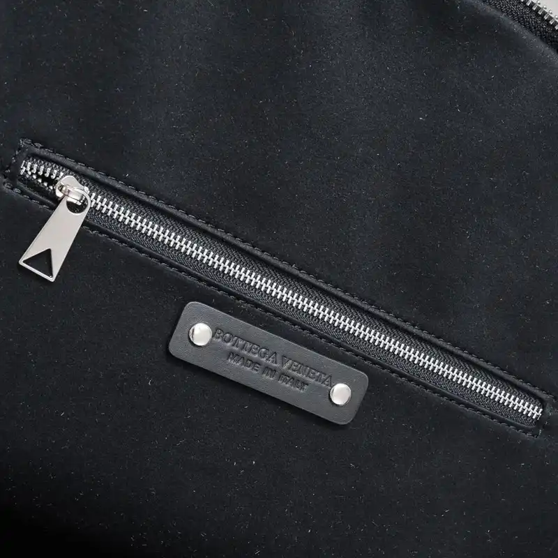 bo*te*ga Ve*ne*ta bag 2306yz0030