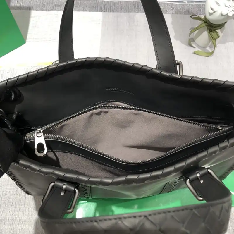 bo*te*ga Ve*ne*ta bag 2306yz0038