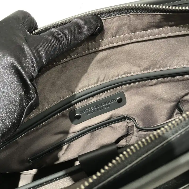 bo*te*ga Ve*ne*ta bag 2306yz0039