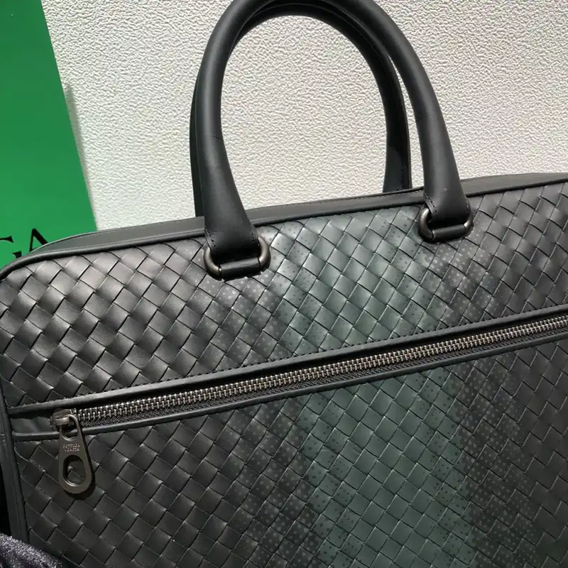 bo*te*ga Ve*ne*ta bag 2306yz0040