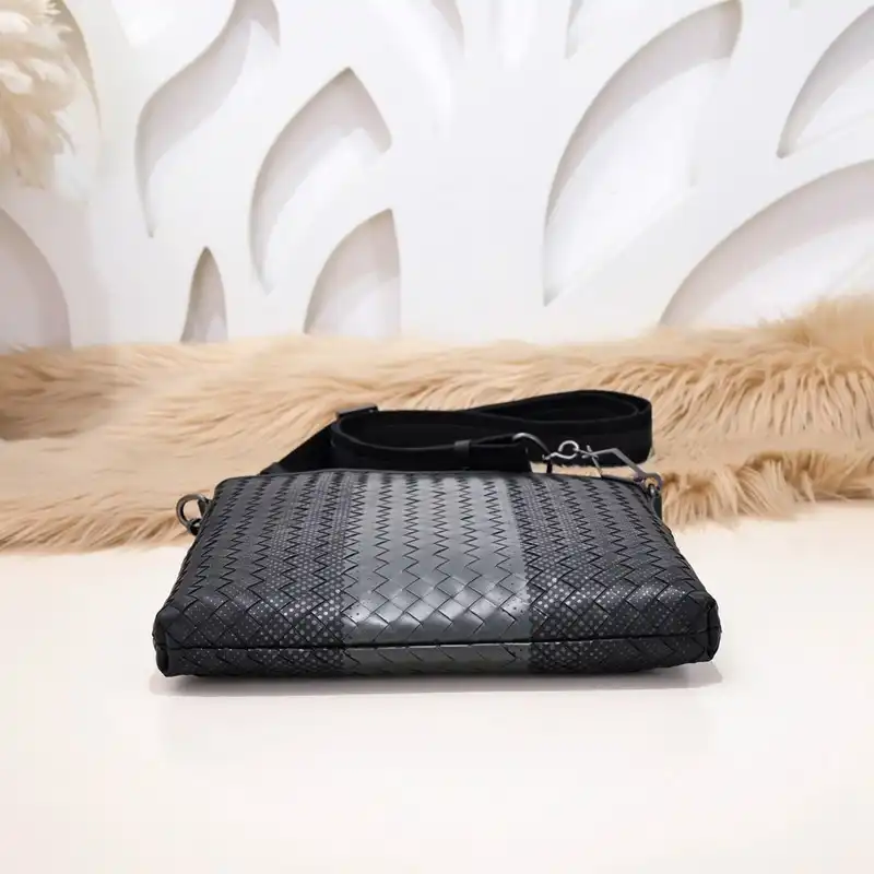 bo*te*ga Ve*ne*ta bag 2306yz0041