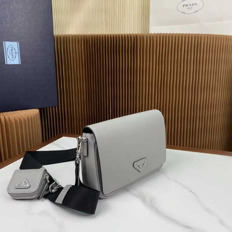 Pra*a bags 2311ya0029