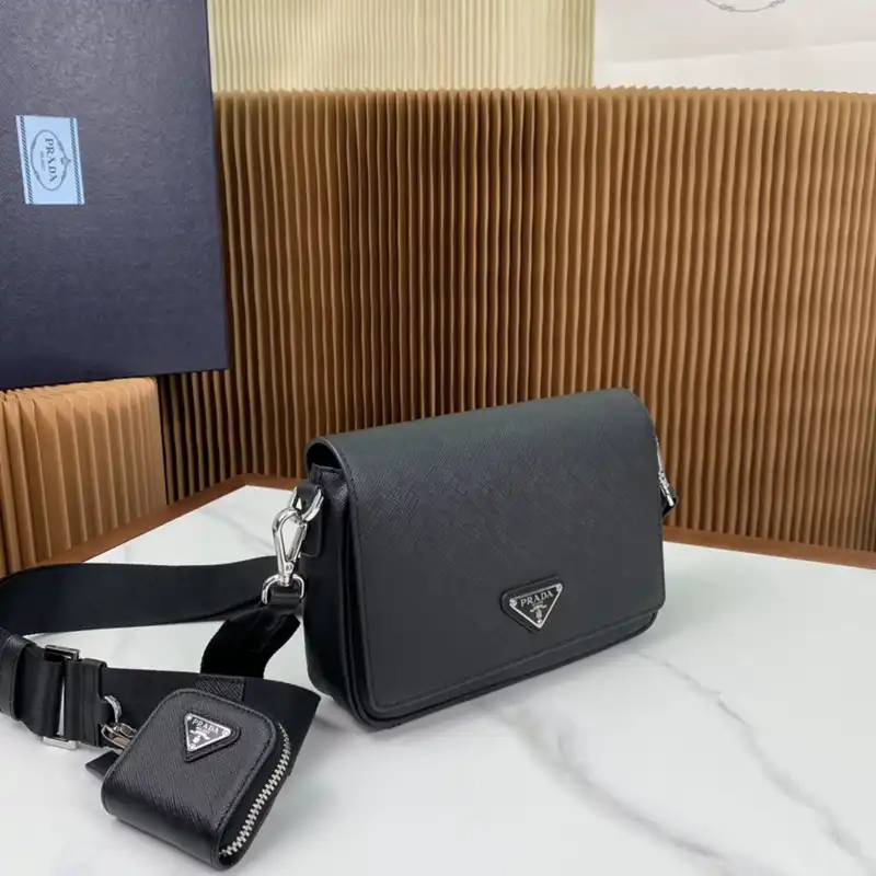 Pra*a bags 2311ya0030