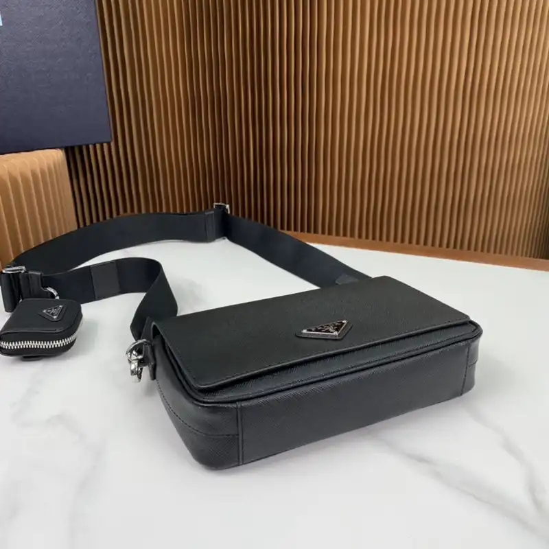 Pra*a bags 2311ya0030