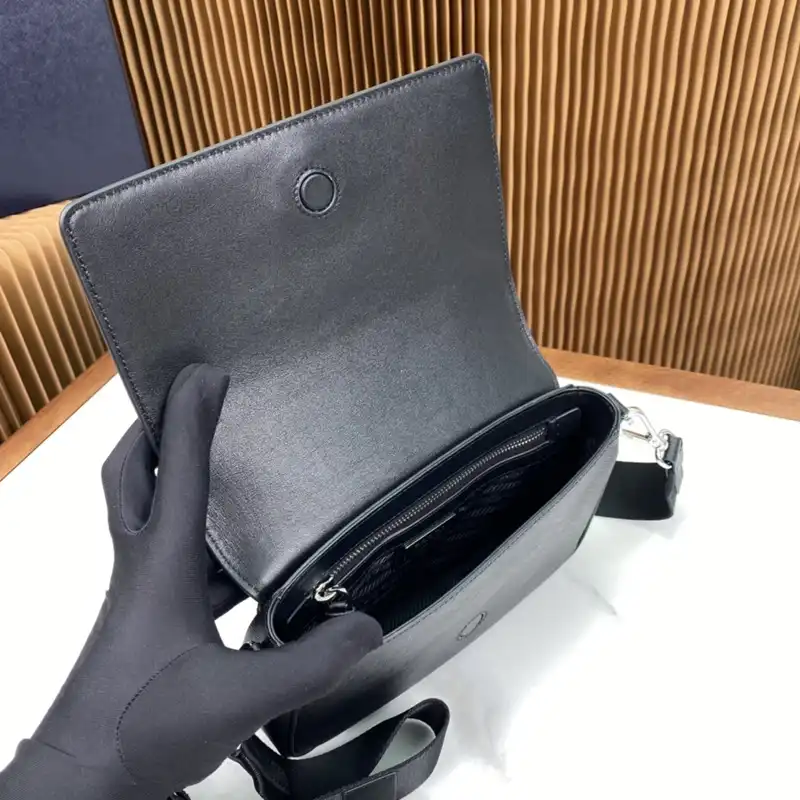 Pra*a bags 2311ya0030