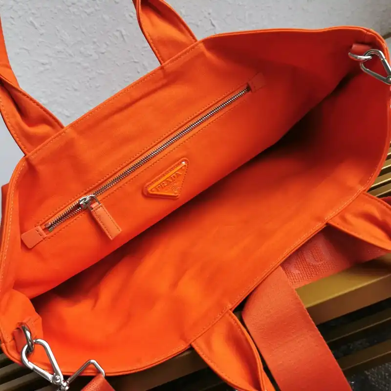 Pra*a bags 2312ya0035