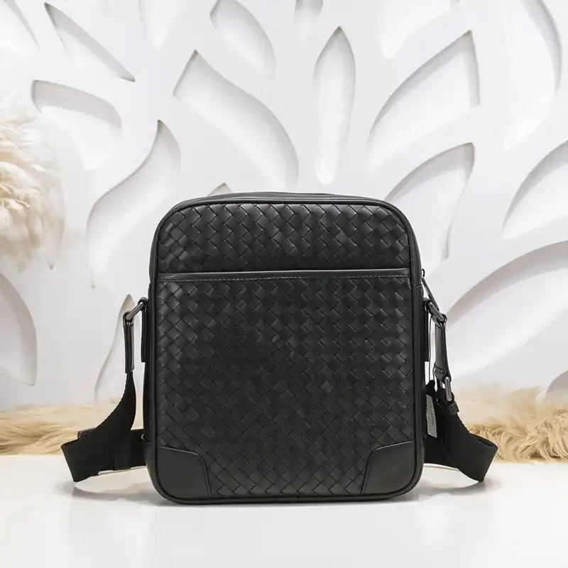 bo*te*ga Ve*ne*ta bags 2401ya0005