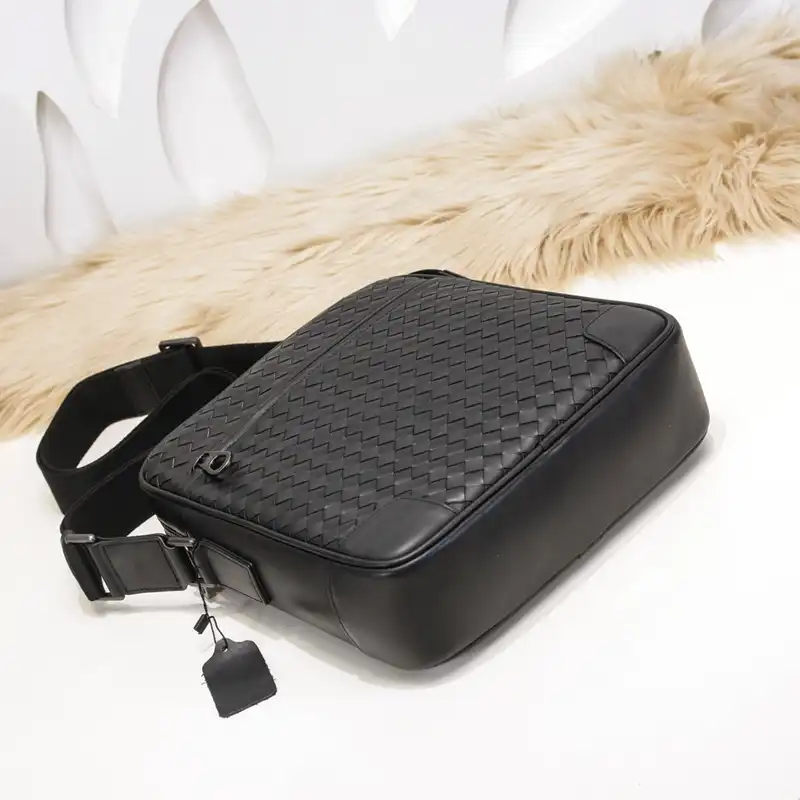 bo*te*ga Ve*ne*ta bags 2401ya0005