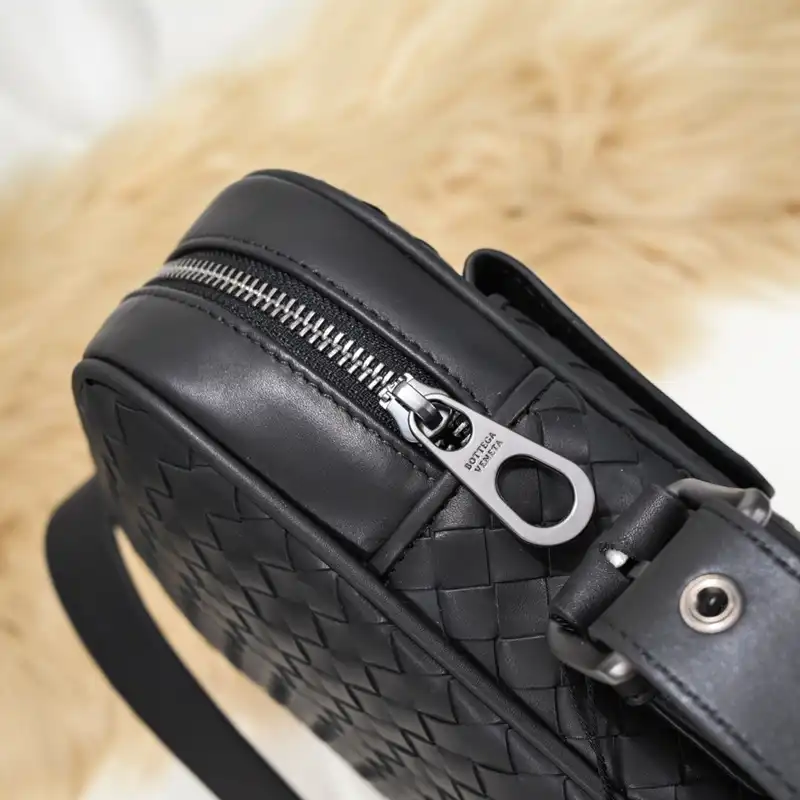 bo*te*ga Ve*ne*ta bags 2401ya0006