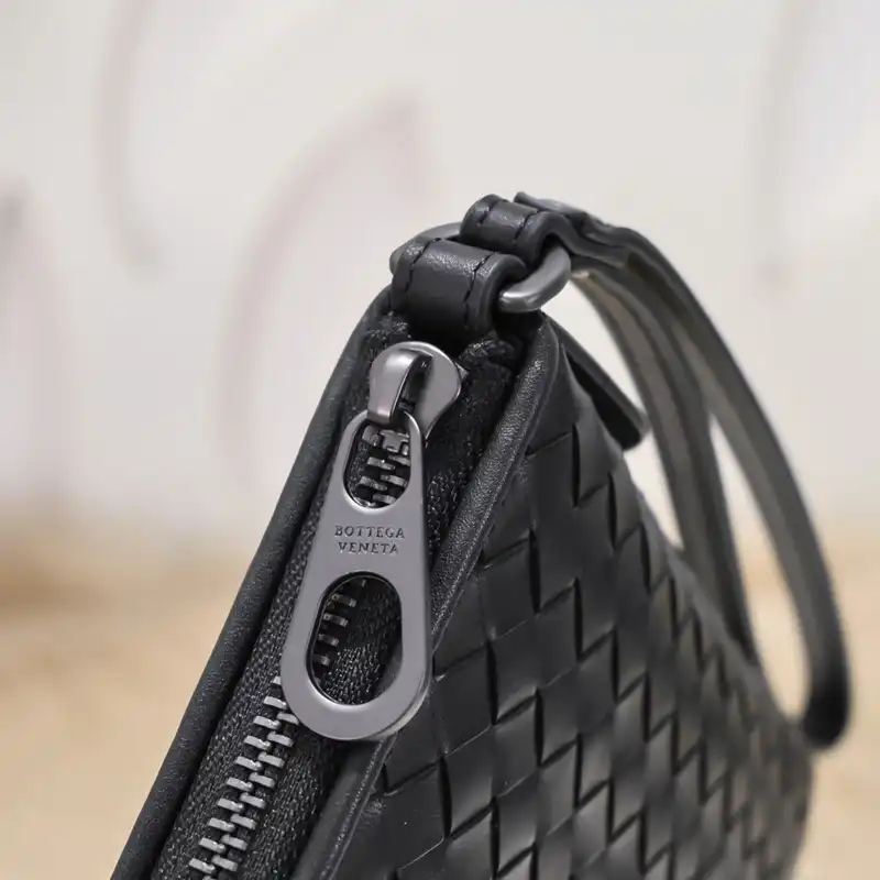 bo*te*ga Ve*ne*ta bags 2401ya0010