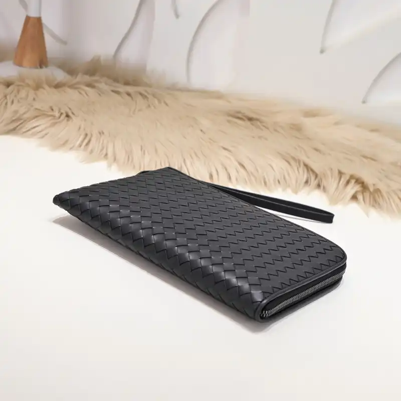 bo*te*ga Ve*ne*ta bags 2401ya0010