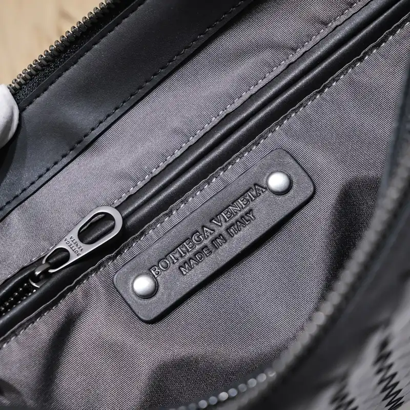 bo*te*ga Ve*ne*ta bags 2401ya0013