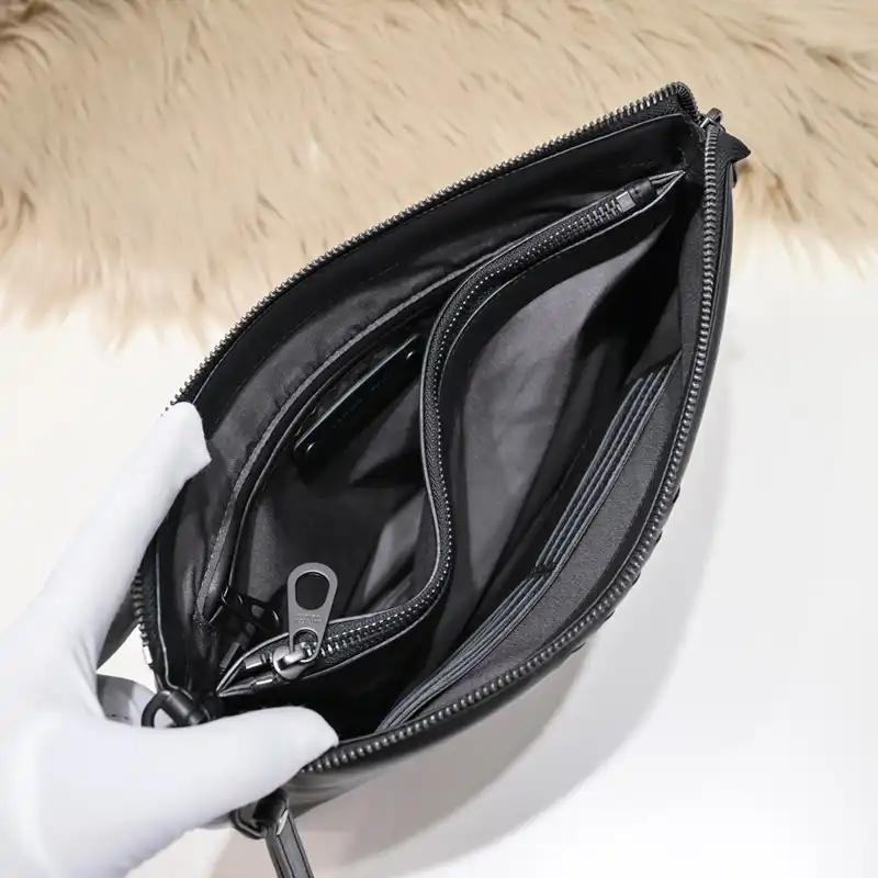 bo*te*ga Ve*ne*ta bags 2401ya0013