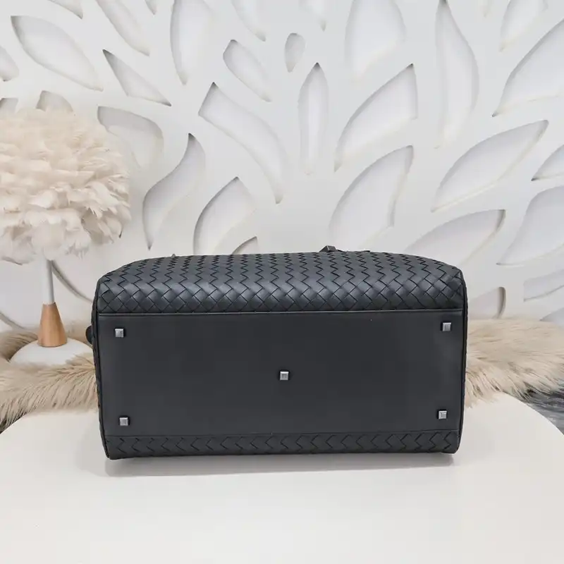 bo*te*ga Ve*ne*ta bags 2401ya0101