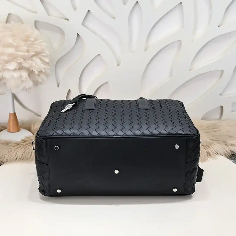 bo*te*ga Ve*ne*ta bags 2401ya0102