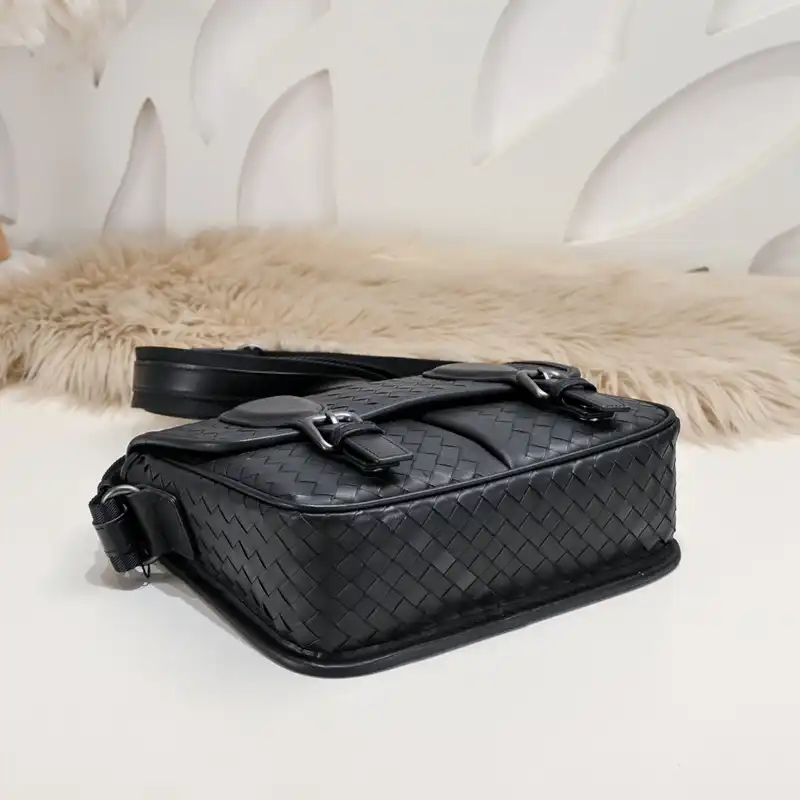 bo*te*ga Ve*ne*ta bags 2401ya0105