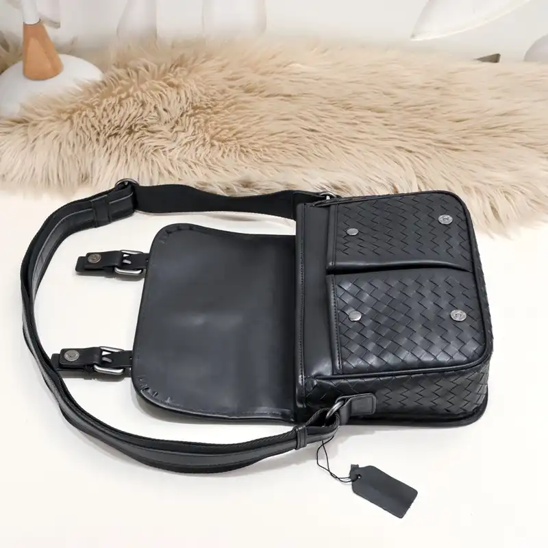 bo*te*ga Ve*ne*ta bags 2401ya0105