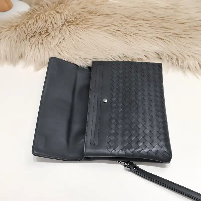 bo*te*ga Ve*ne*ta bags 2401ya0112