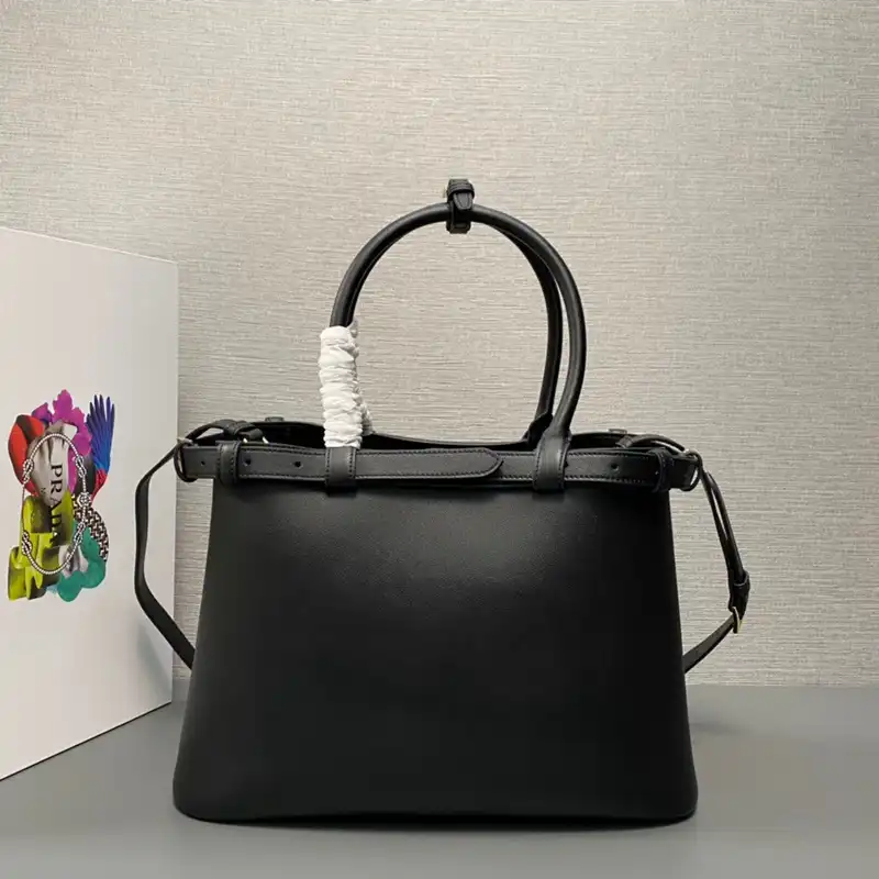 Pra*a bags 2401ya0172