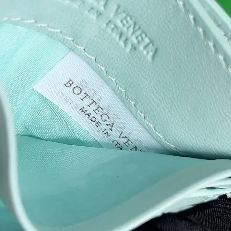 bo*te*ga Ve*ne*ta bags 2401ya0202