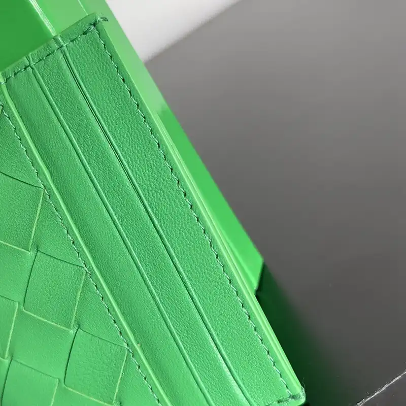 bo*te*ga Ve*ne*ta bags 2401ya0206