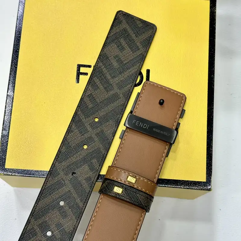 F**di belts 2403xa0204